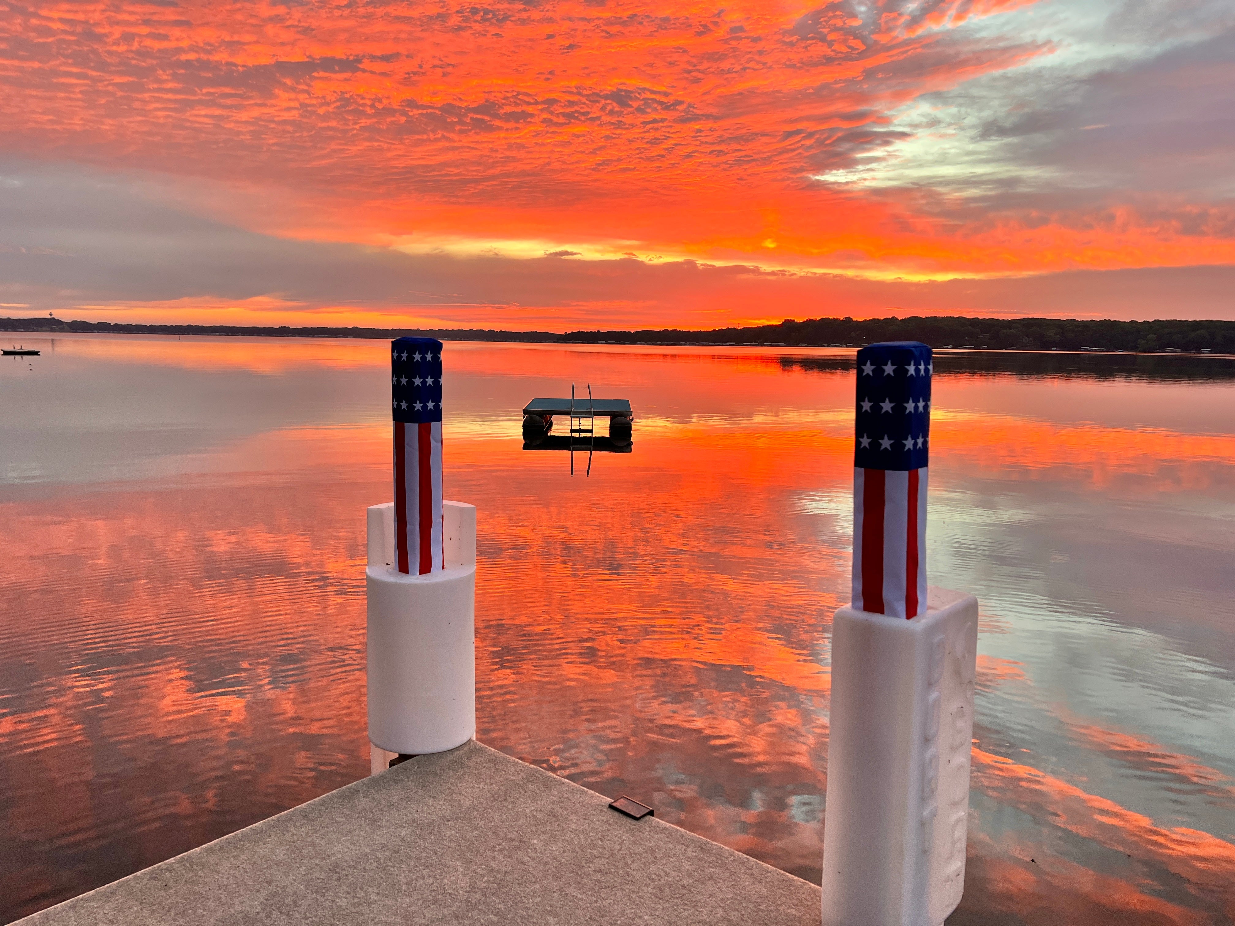 USA Flag boat dock post cover for 4x4 square boat dock post found in Okoboji. Customer photo from Okoboji. Stands 26" tall.