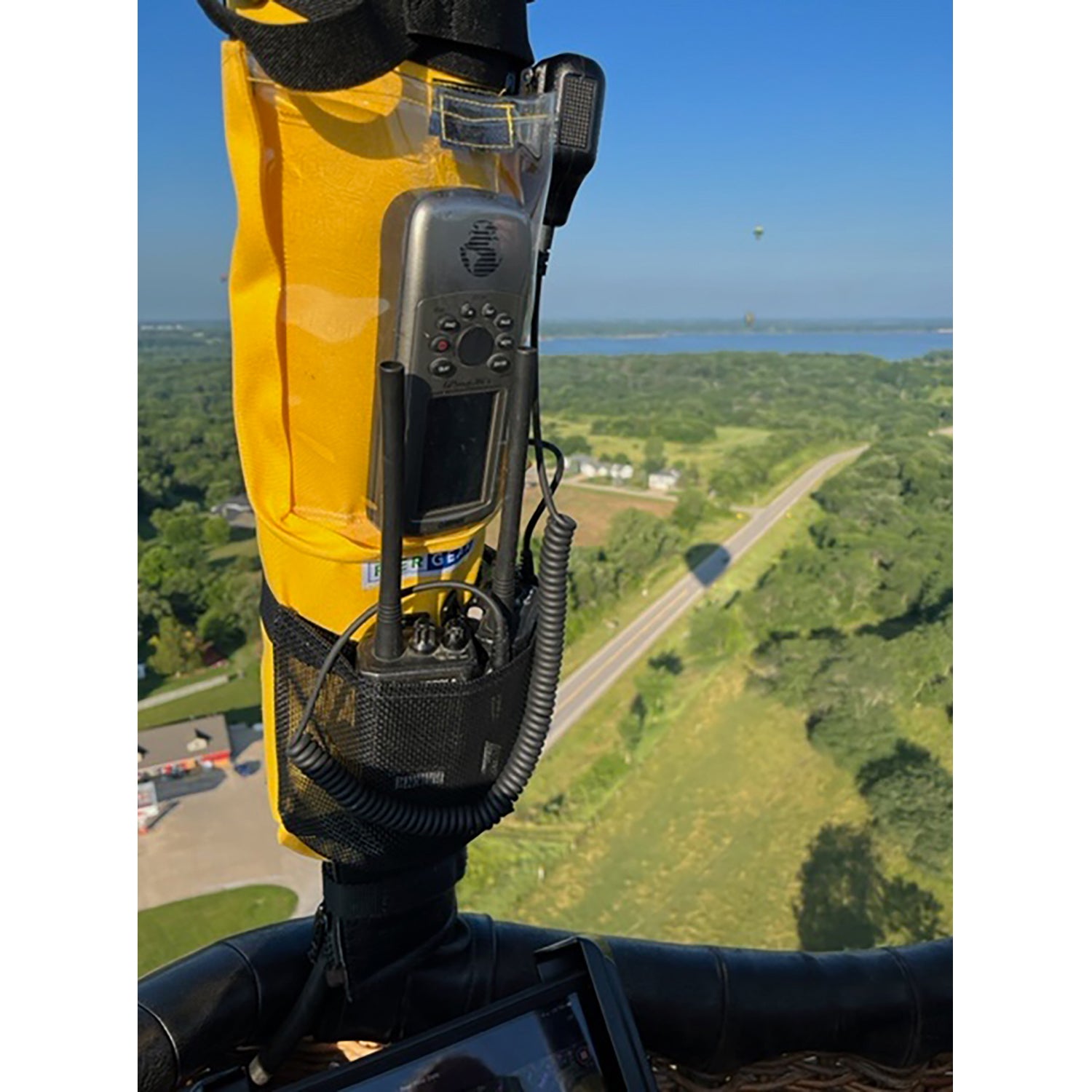 Upright Dashboard for Hot Air Balloons 3 see-through pockets let pilots access their gear when strapped to the upright. - in flight