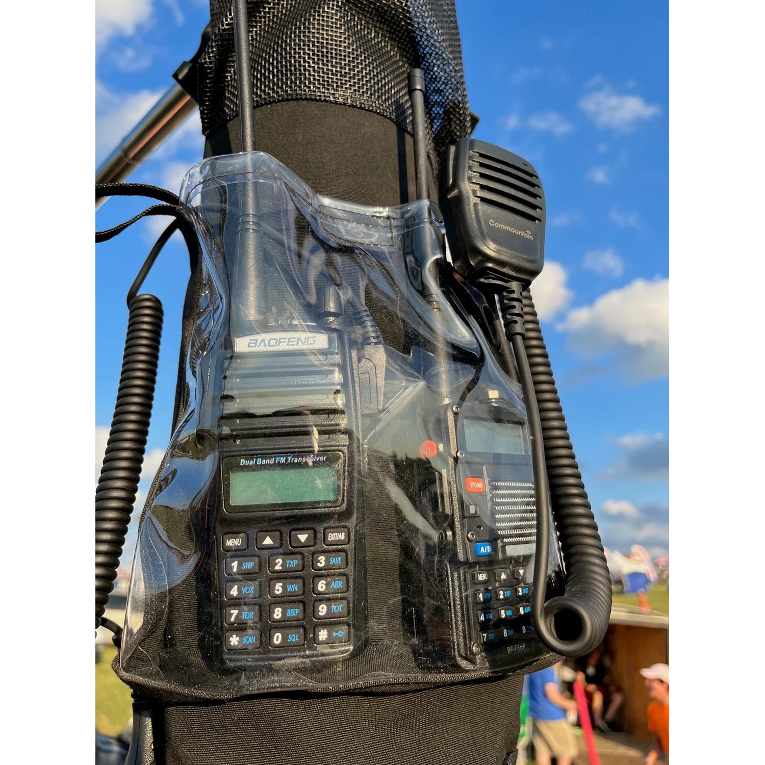 Upright Dashboard for Hot Air Balloons 3 see-through pockets let pilots access their gear when strapped to the upright, in flight.