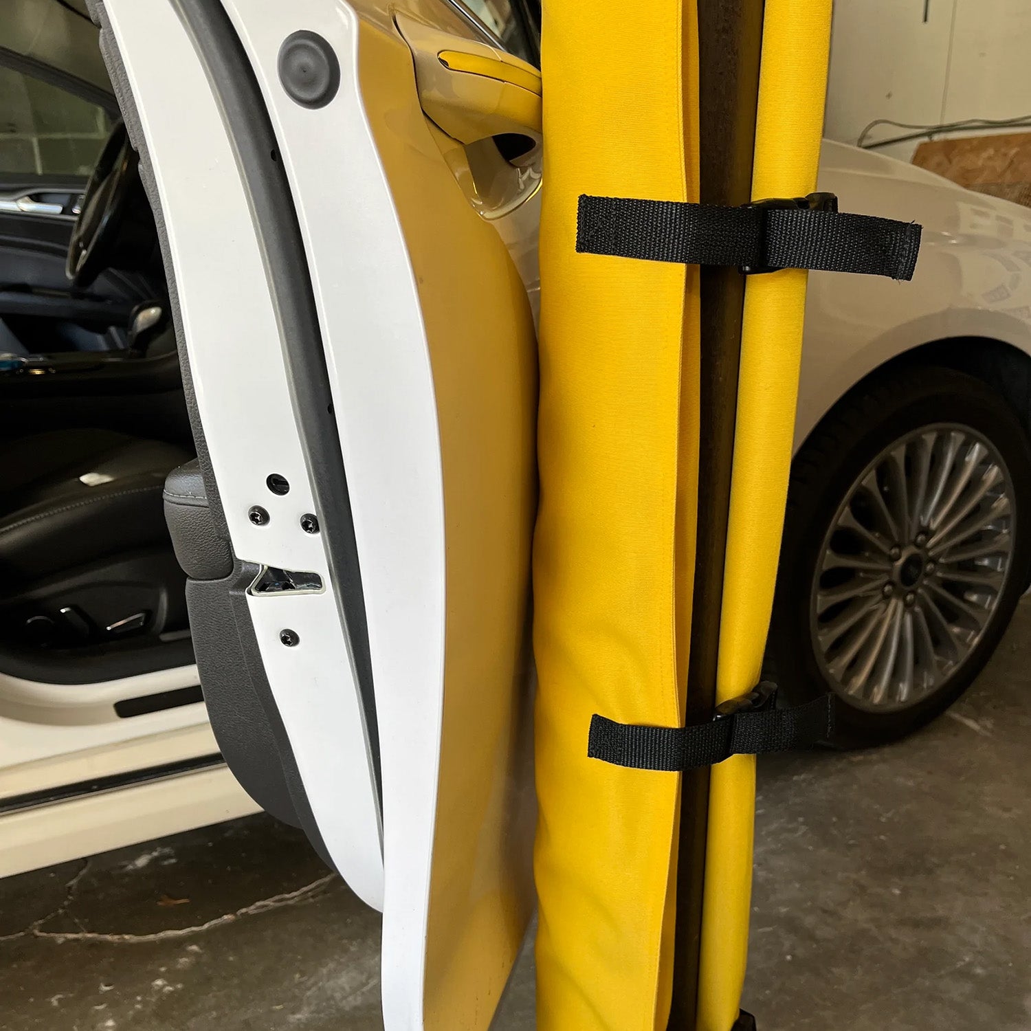 Black Garage Pole Pad Vehicle Door Protector